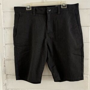 Men’s volcom shorts